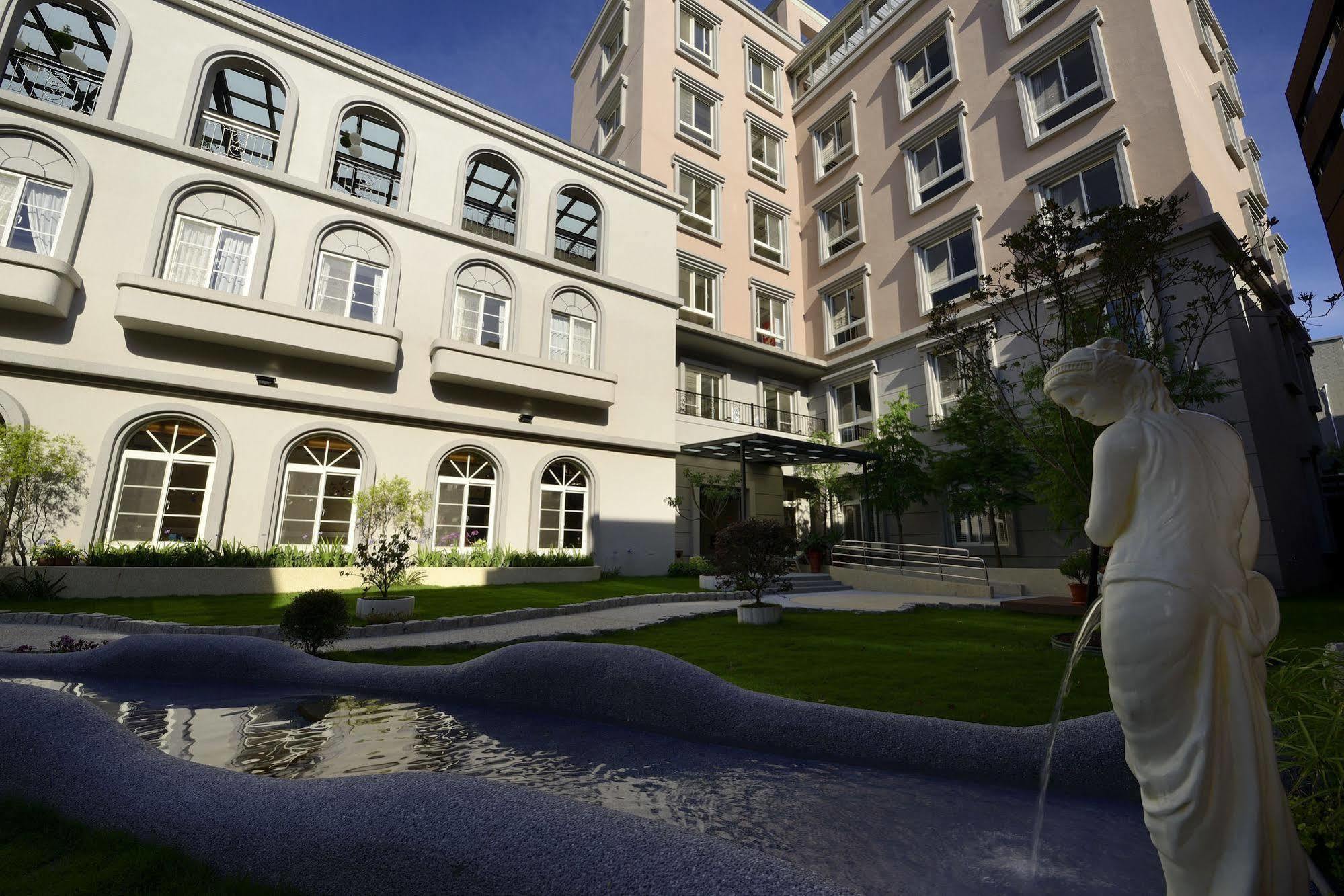 Caffir Garden Hotel Jiji Eksteriør bilde